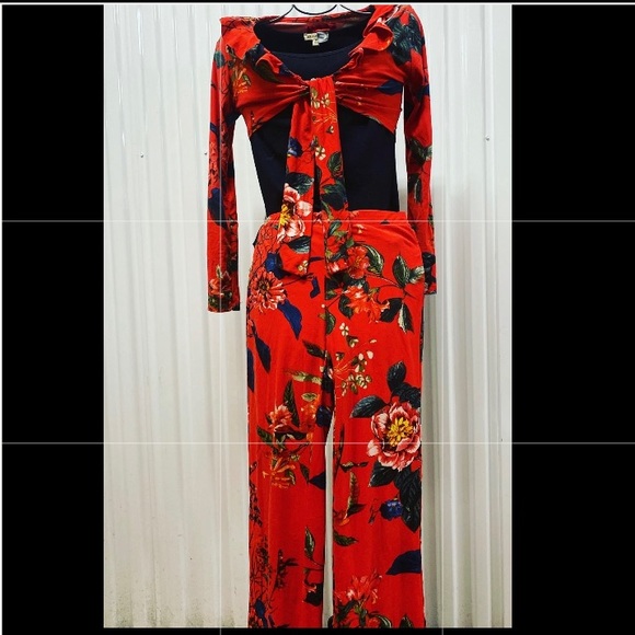 Cute Two Piece Set - Picture 4 of 4